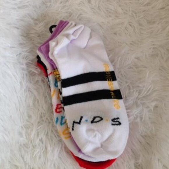 Friends Low Cut Ankle Socks Pack of 5 - Picture 8 of 8